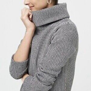 NWT JCrew Herringbone Funnelneck Sweater L